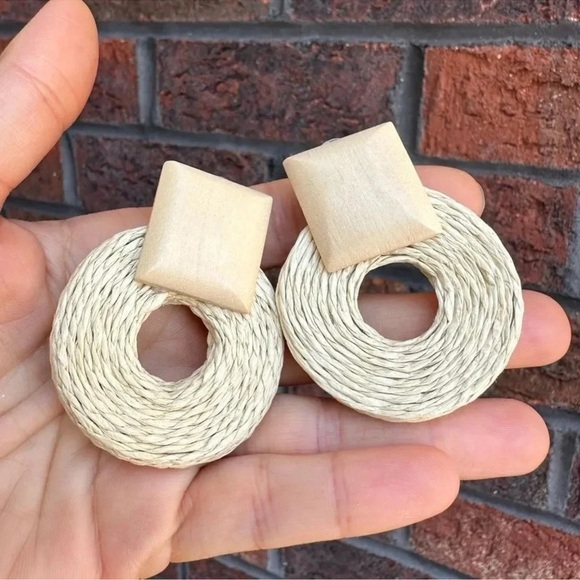 Bohemian Cream Weave Earrings - Picture 1 of 5